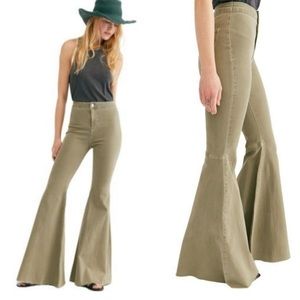 Free People Just Float Bell Bottom Army Green Jane Boho Festival Pants Size 27